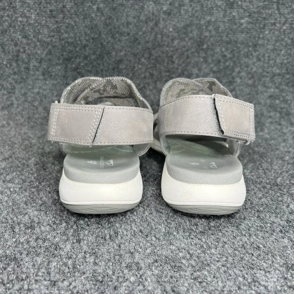 Clarks Cloudsteppers Sandals Women's‎ Size 8W Green Camo Comfort Casual Outdoor